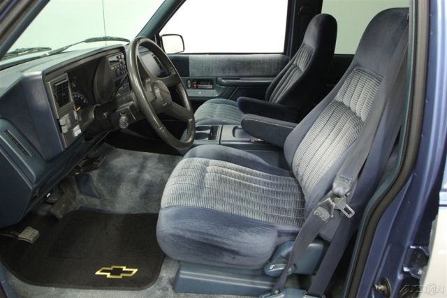 1994 Chevrolet Suburban Cheyenne - photo 4