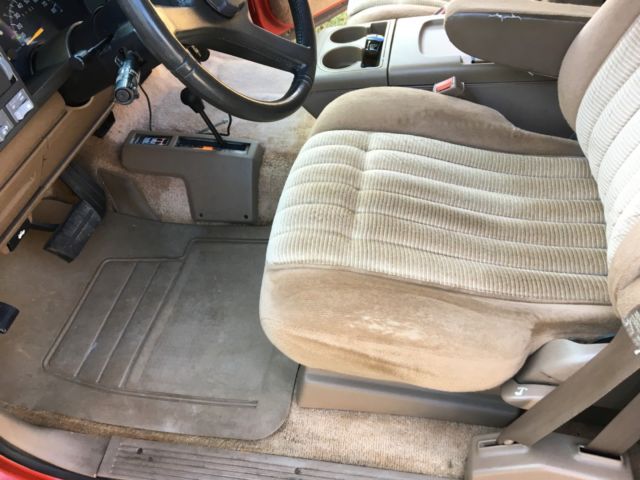 1994 Chevrolet Suburban Silverado - photo 11