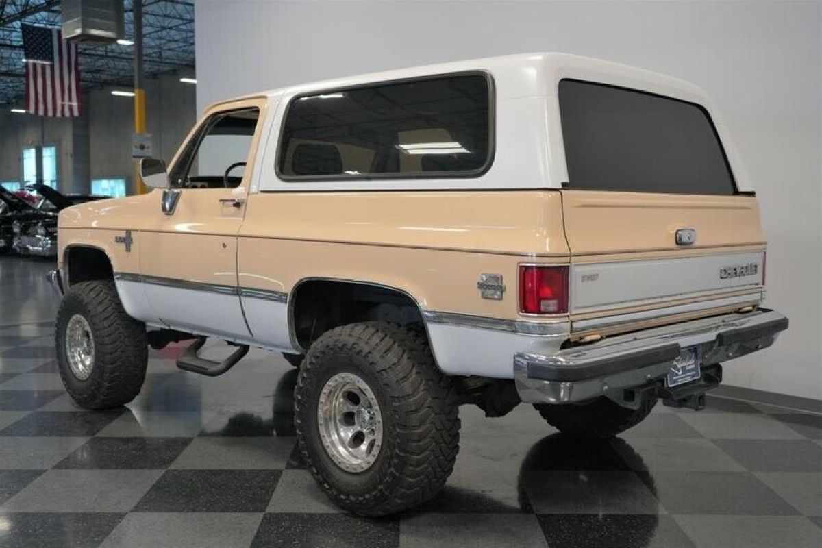 1984 Chevrolet Blazer K5 4x4 - photo 10