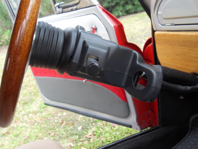 1960 Morris Minor Traveler Woody Wagon - photo 12