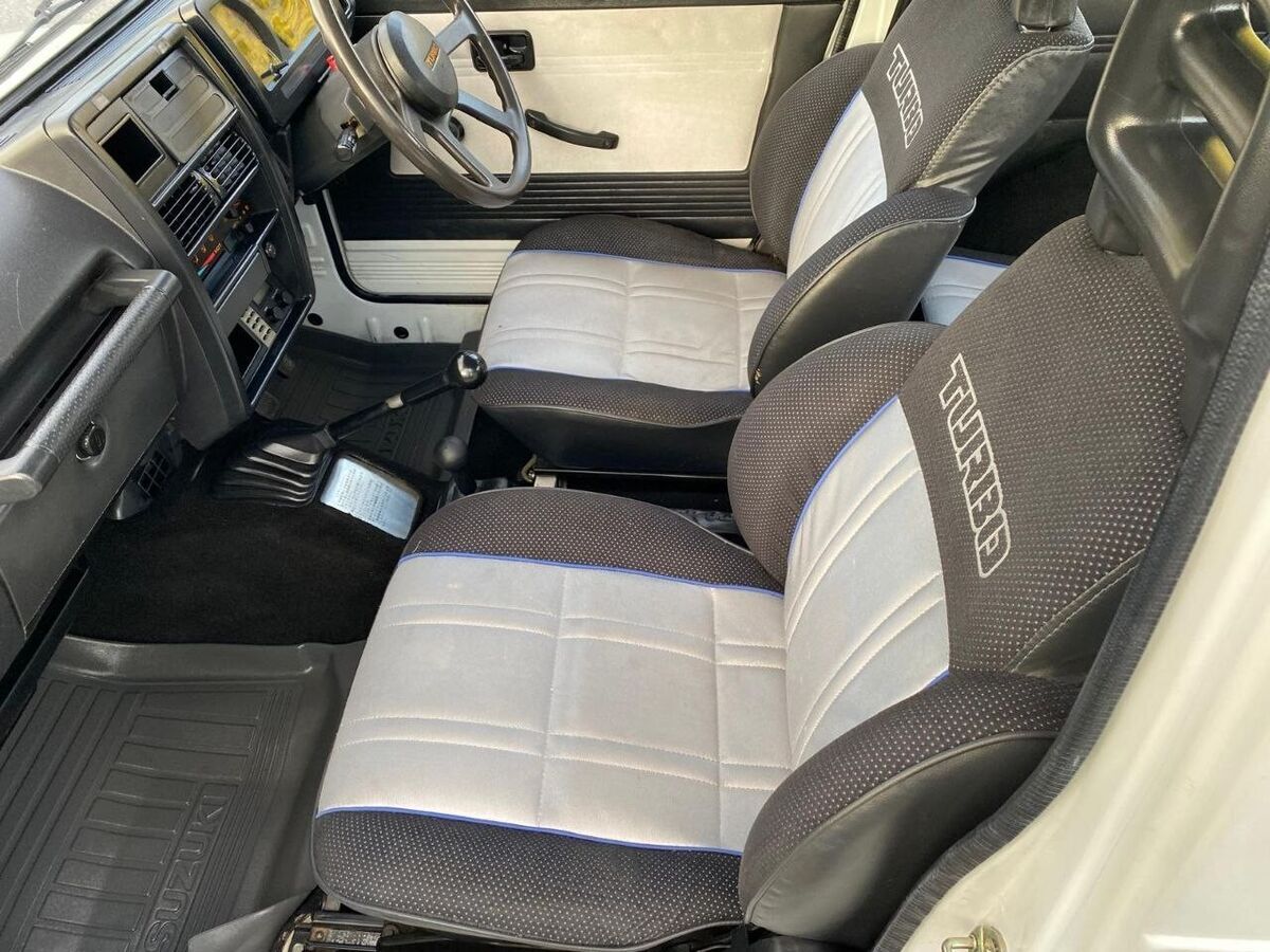 1988 Suzuki Samurai 4WD 4X4 NO RUST SOLID FRAME RUNS LIKE NEW NO RESERVE - photo 12