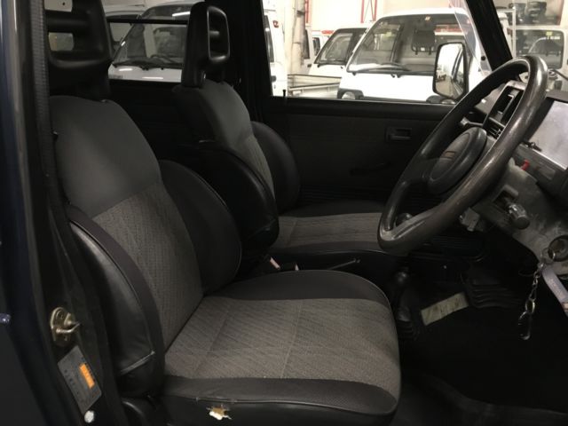 1991 Suzuki Samurai 4x4 Right Hand Drive Perfect for Mail Delivery - photo 11