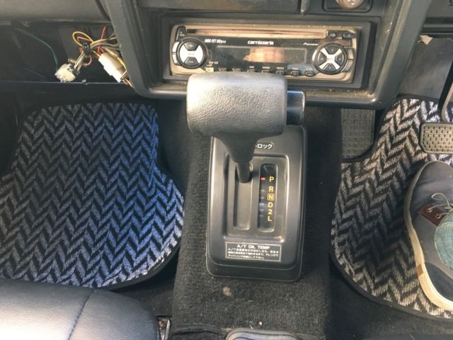 1992 Suzuki Samurai 4x4 Right Hand Drive Perfect for Mail Delivery - photo 11