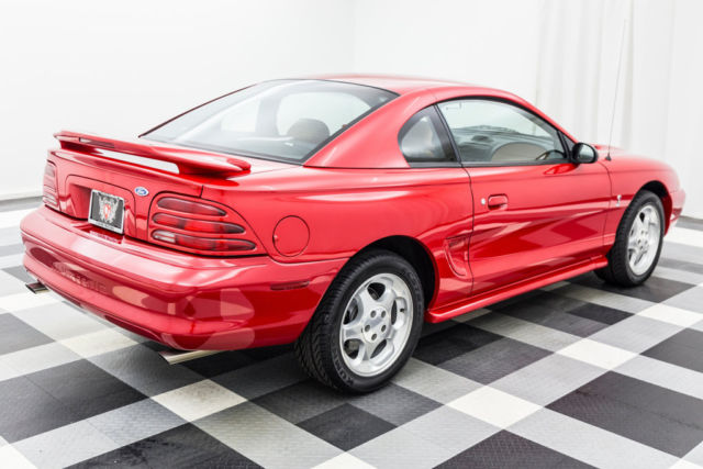 1994 Ford Mustang SVT Cobra - photo 7