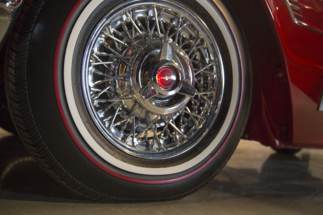 1965 Ford Thunderbird Roadster - photo 13