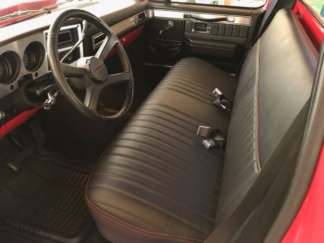 1985 Chevrolet C-10 Custom Deluxe - photo 4