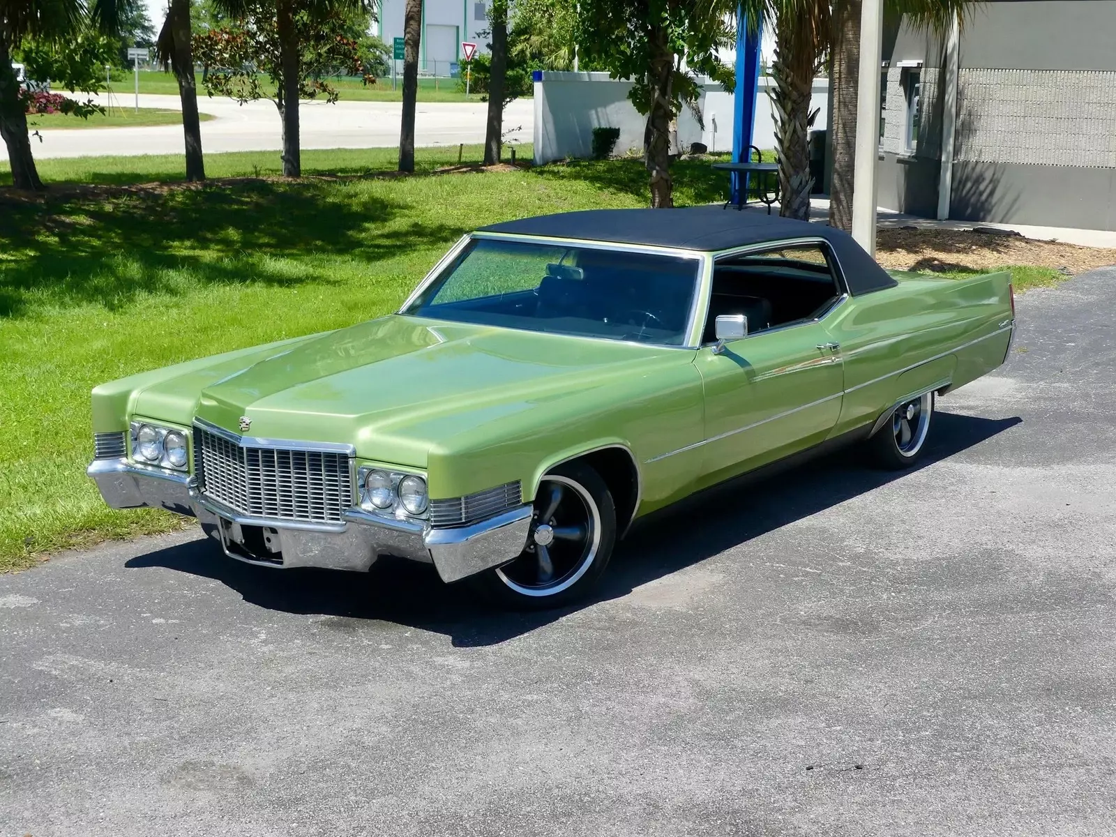 1970 Cadillac Coupe DeVille - photo 8