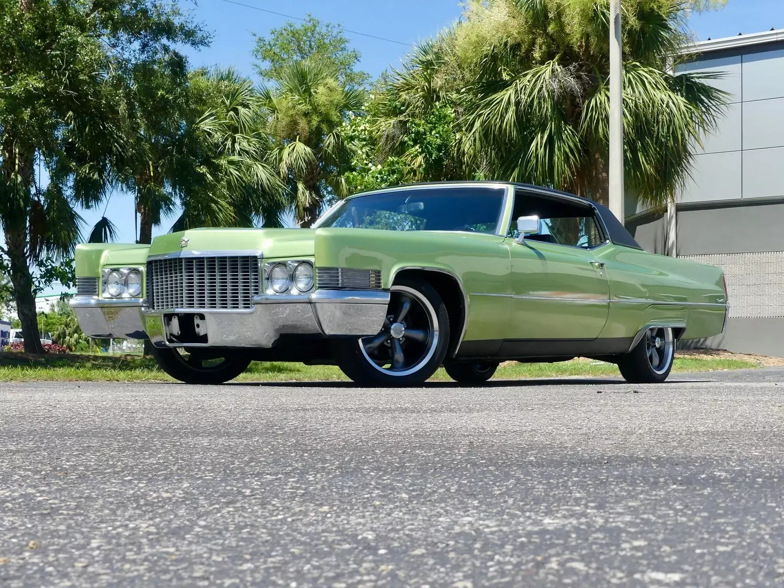 1970 Cadillac Coupe DeVille - photo 9