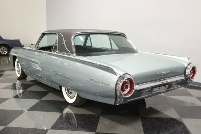 1963 Ford Thunderbird -- - photo 10