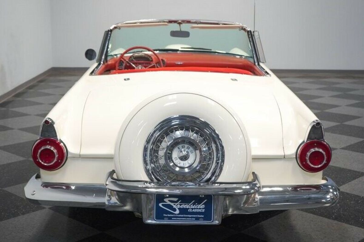 1956 Ford Thunderbird Convertible - photo 12