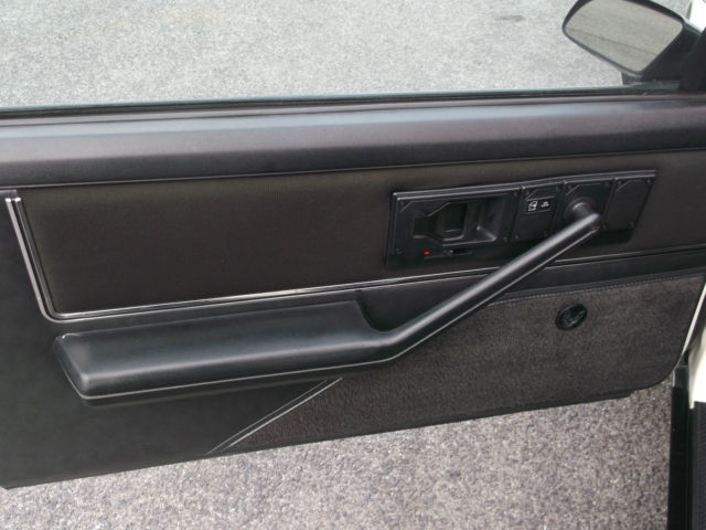 1982 Pontiac Trans Am T TOP - photo 9
