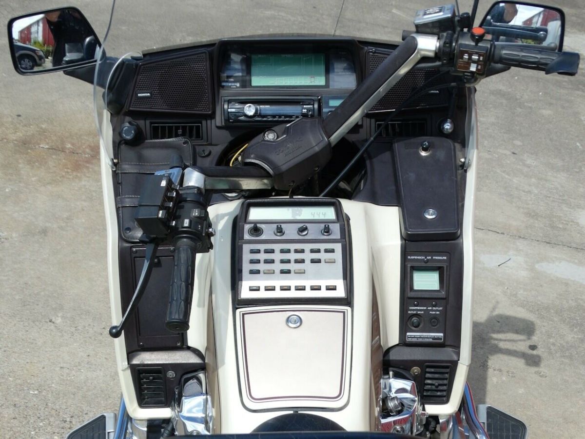 1986 Honda Goldwing Aspencade SE-1 - photo 12