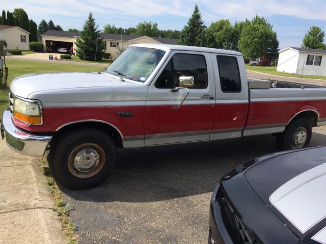 1992 Ford F-250 custom - photo 2