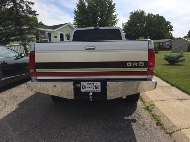 1992 Ford F-250 custom - photo 5