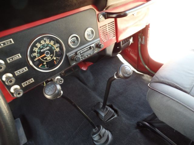 1981 Jeep Renegade 4X4 100% ORIGINAL LOW MILEAGE GARAGE KEPT SURVIVOR - photo 9
