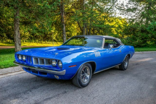 The "BELFOUR CUDA CONV." 440 6 bbl 4 speed #'s match w/a sheet Plymouth Mopar 1971 Plymouth Cuda convertible