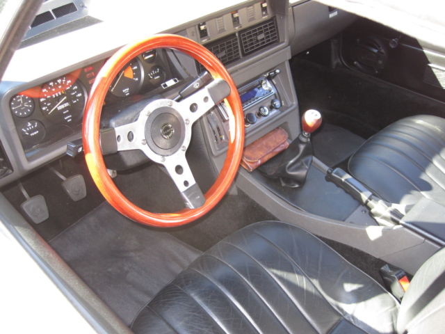 1980 Triumph TR8 2 door convertible - photo 4