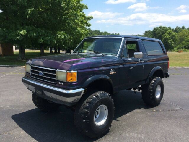 The All American 1989 Bronco XLT 5L V8 4WD 1989 Ford Bronco XLT 5.0L 302