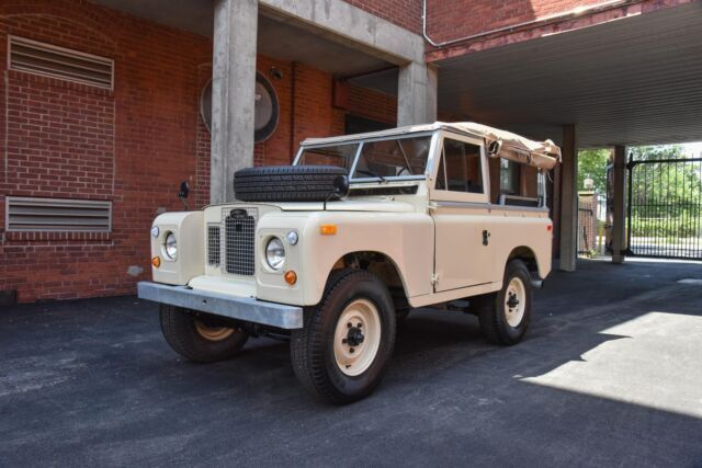 1971 Land Rover Series IIA - photo 4