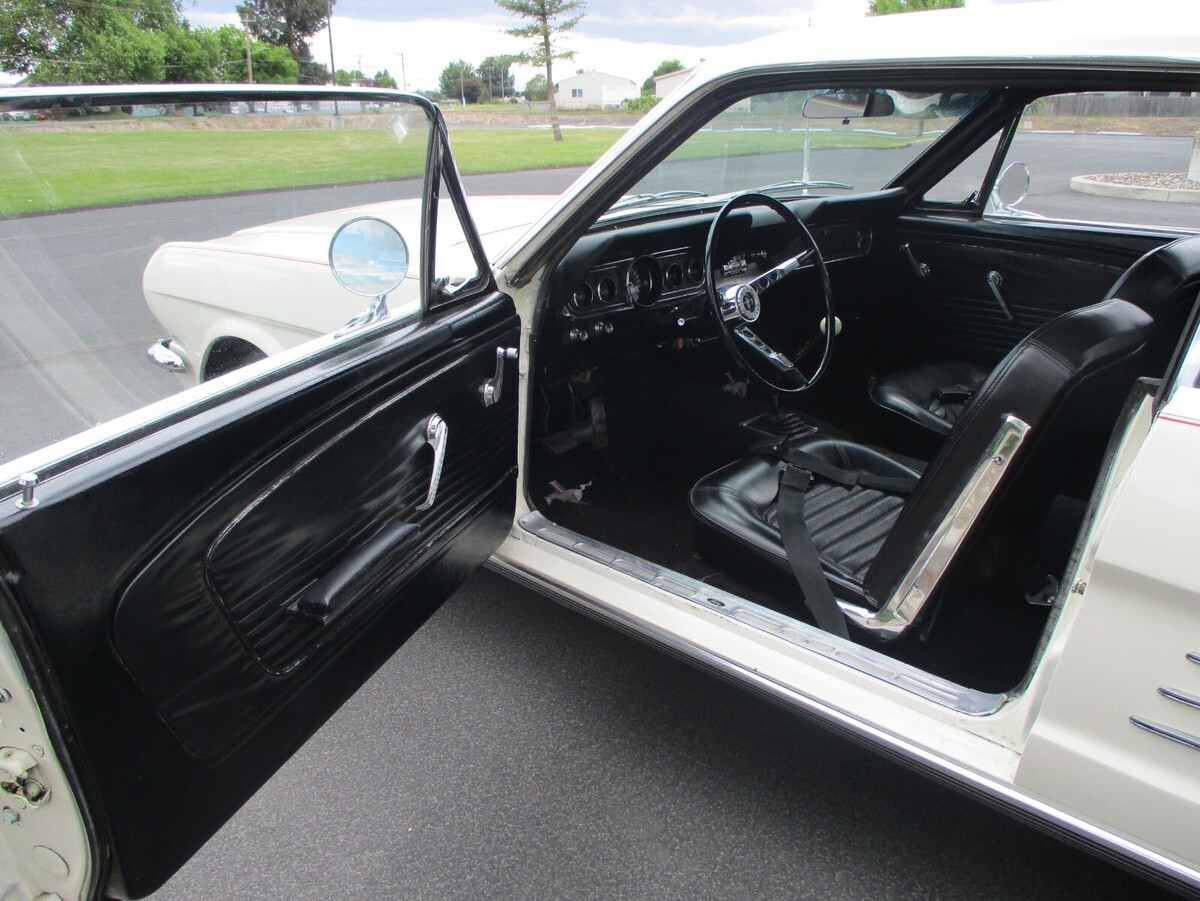 1966 Ford Mustang - photo 7