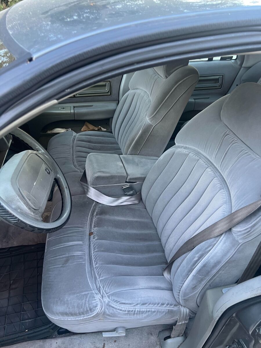 1992 Buick Roadmaster - photo 2