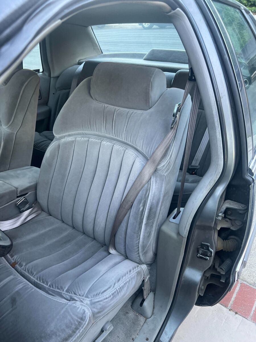 1992 Buick Roadmaster - photo 3