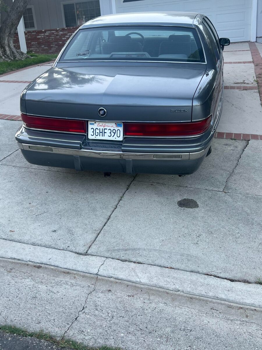 1992 Buick Roadmaster - photo 6
