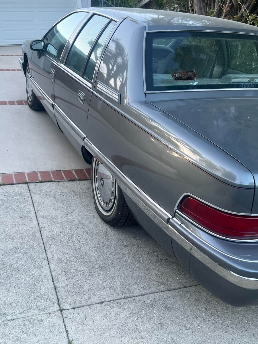 1992 Buick Roadmaster - photo 8