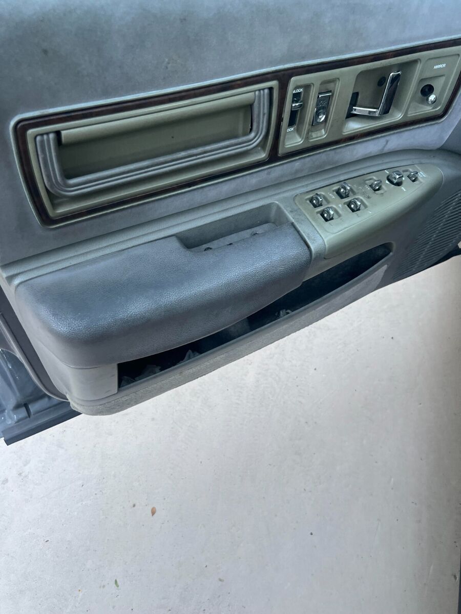 1992 Buick Roadmaster - photo 9