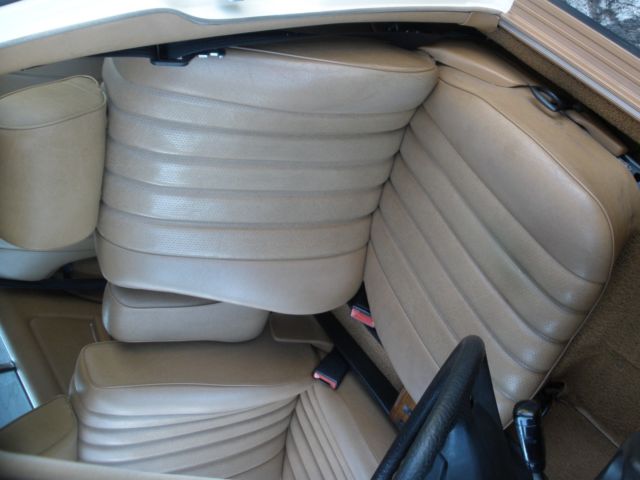 1982 Mercedes-Benz 300-Series Base Wagon 4-Door - photo 11
