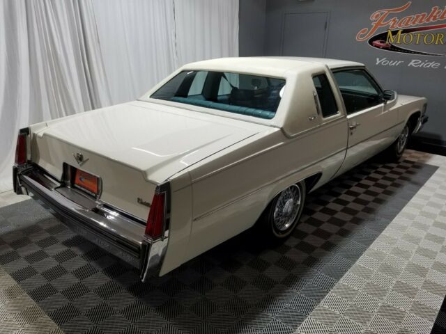 1977 Cadillac DeVille - photo 6