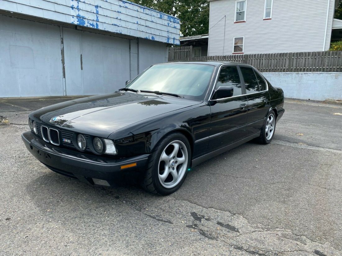 1991 BMW M5 - photo 2