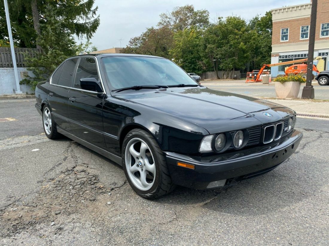 1991 BMW M5 - photo 4