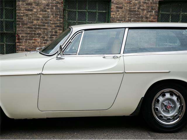 1972 Volvo P1800 ES Station Wagon - photo 12