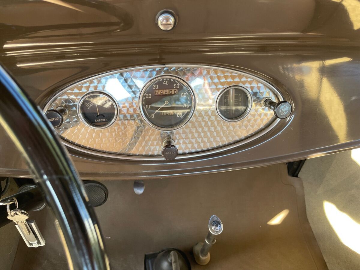 1932 Ford Model B - photo 8