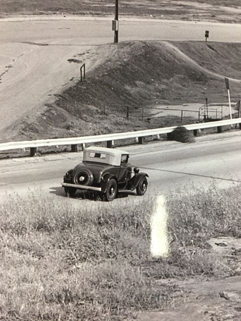 1930 Ford Sport Coupe - photo 13
