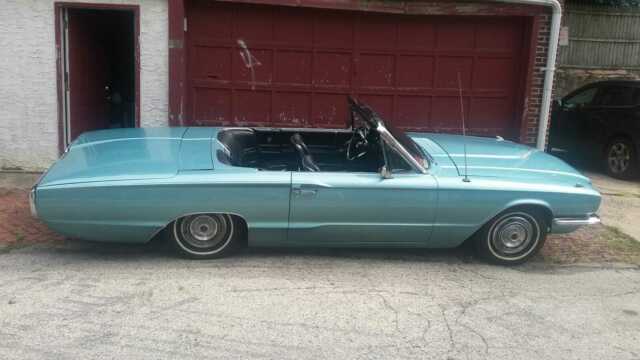 1966 Ford Thunderbird Convertible - photo 6