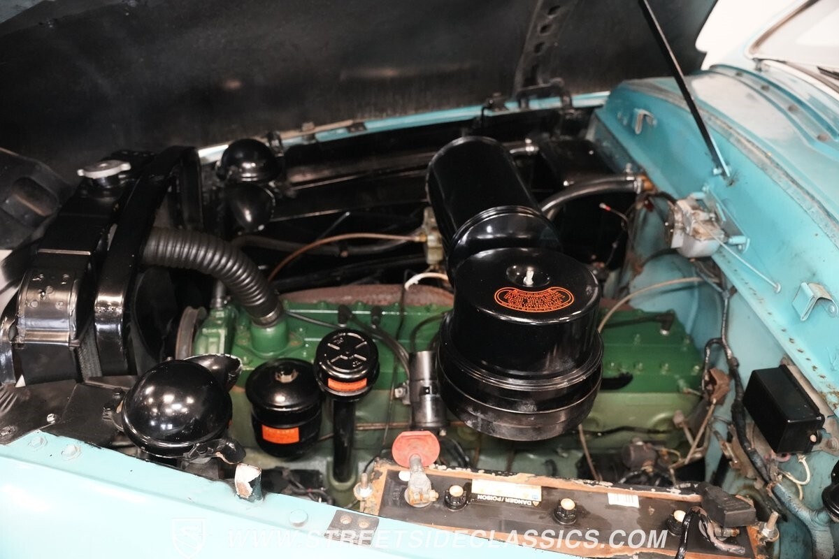 1950 Packard Deluxe 8 - photo 5