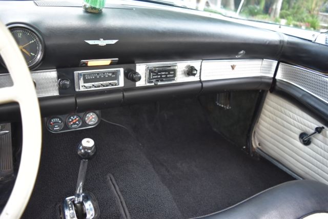 1956 Ford Thunderbird - photo 9