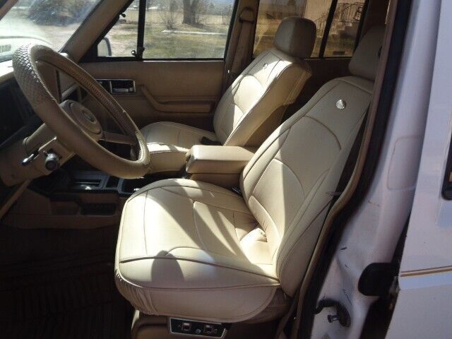 1992 Jeep Cherokee LIMITED - photo 5