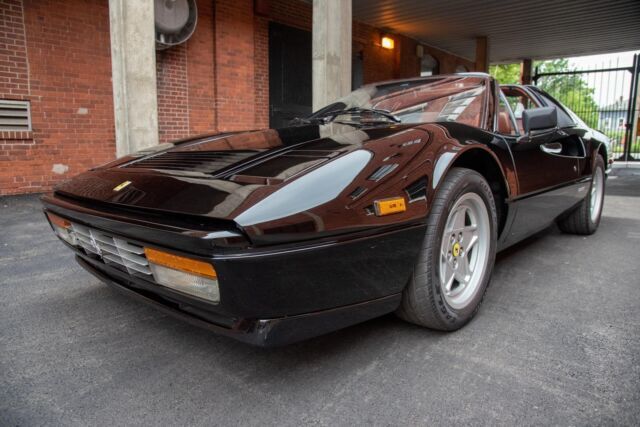 1987 Ferrari GTS - photo 5
