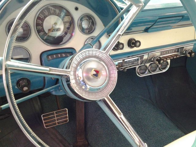 1956 Ford Crown Victoria white and green - photo 6