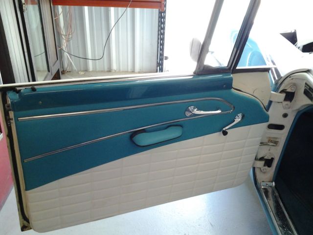 1956 Ford Crown Victoria white and green - photo 9