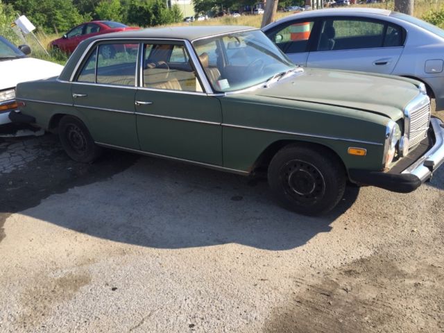 1976 Mercedes-Benz 300-Series - photo 11