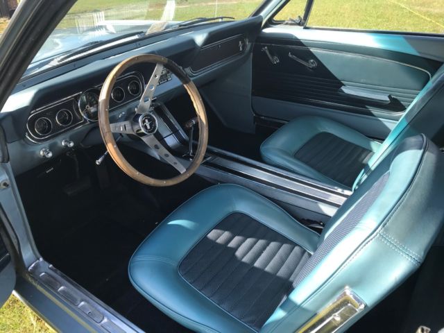 1966 Ford Mustang - photo 3