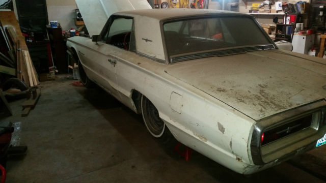 This is a 1964 T-Bird, interior in good shape, body no apparent rust or damage 1964 Ford Thunderbird standard