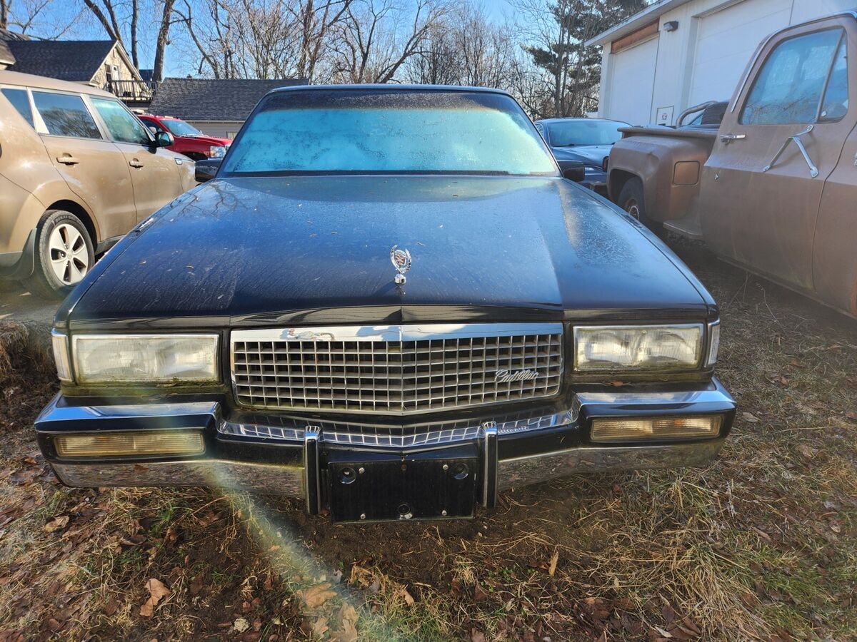 1990 Cadillac DeVille - photo 2