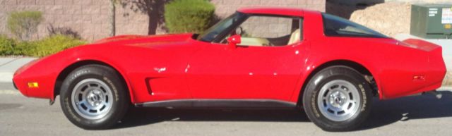1979 Chevrolet Corvette - photo 2