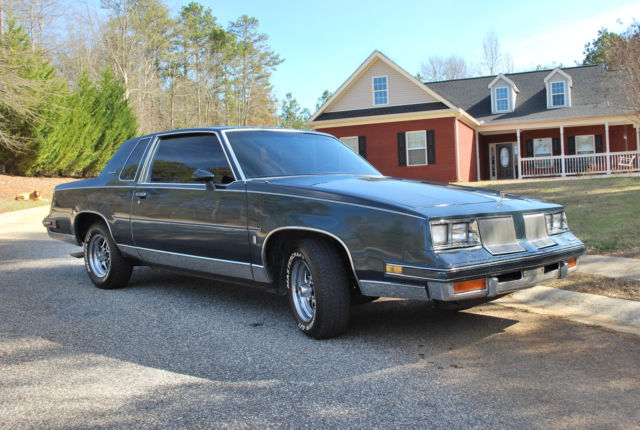 This is a Cutlass Salon, 1986 Oldsmobile Cutlass supreme