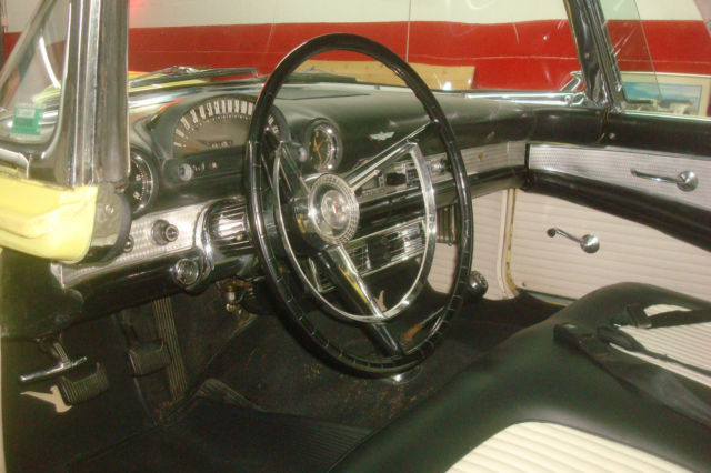 1956 Ford Thunderbird *BOTH TOPS 3-SPEED MANUAL COLD A/C DRIVER QUALITY - photo 7